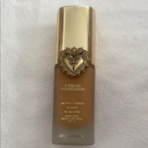 Dolce & Gabbana Everlast Foundation